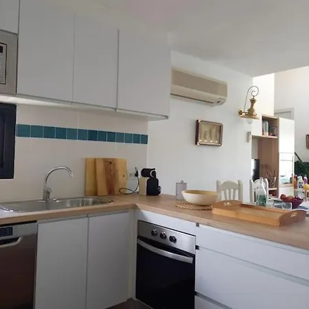 Precioso En Complejo Con Piscina كالا ان بوسش