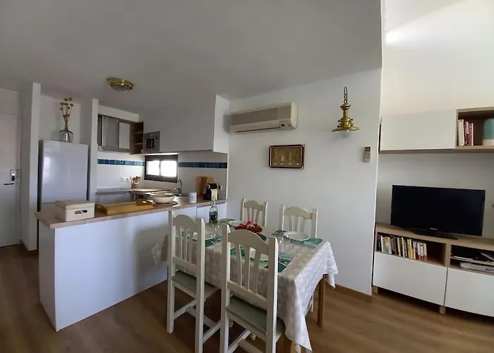 Precioso En Complejo Con Piscina Lejlighed Cala en Bosc